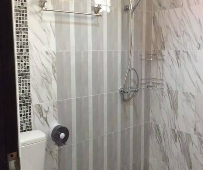 Семейный Номер Вид на Бассейн, Na Na Doo Homestay