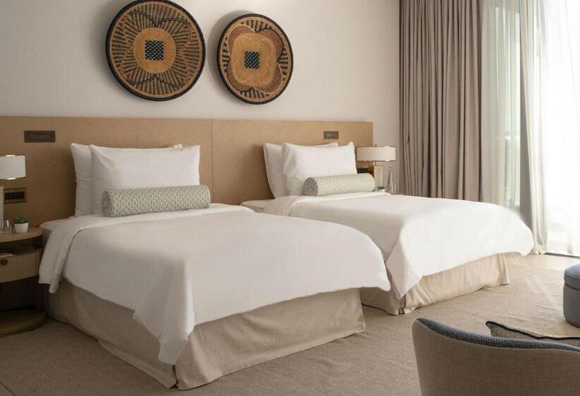 Люкс Семейный 2 Спальни, Jumeirah Saadiyat Island Abu Dhabi