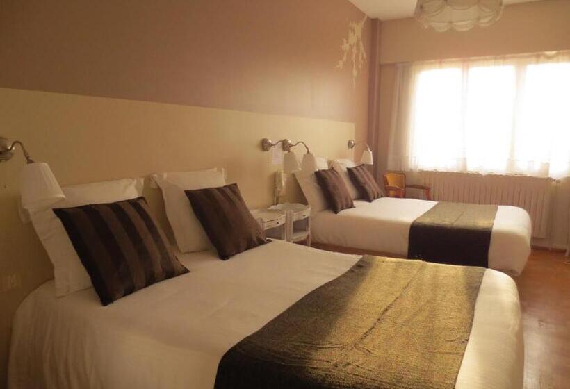 4인용 스탠다드 룸, Logis L Auberge Du Gros