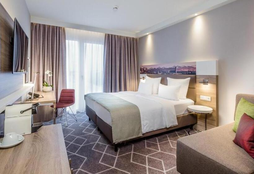 Номер Премиум, Holiday Inn Munich   City East, An Ihg