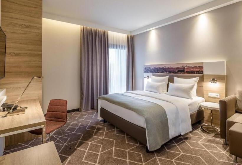 Номер Стандарт Двуспальная Кровать, Holiday Inn Munich   City East, An Ihg