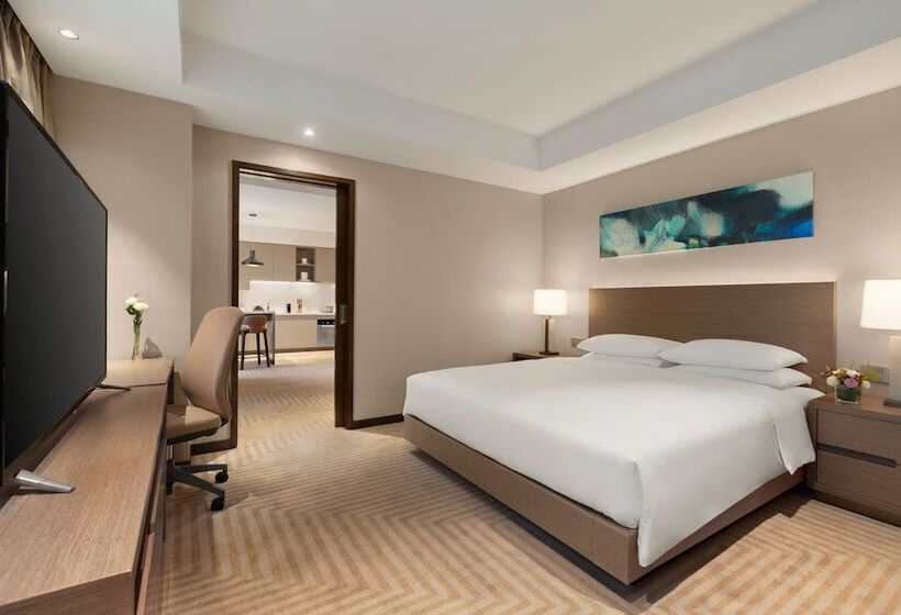 Люкс 2 Спальни, Hyatt House Chengdu Pebble Walk