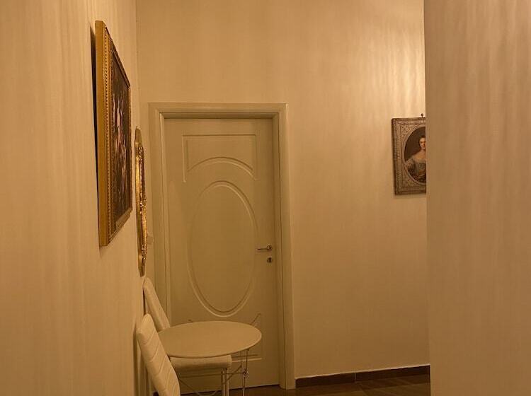 اتاق لوکس سه تخته, Beb Mariafrancesca