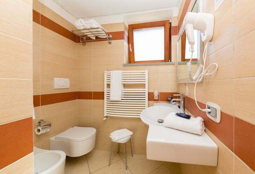 コンフォートルーム, Gusmay Resort   Hotel Cala Del Turco