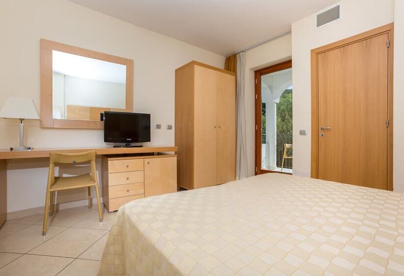 Номер Комфорт, Gusmay Resort   Hotel Cala Del Turco