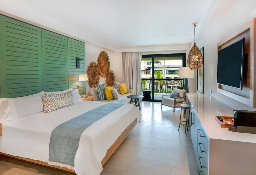 带大床的小型套房, Adults Only Club At Lopesan Costa Bávaro   All Inclusive