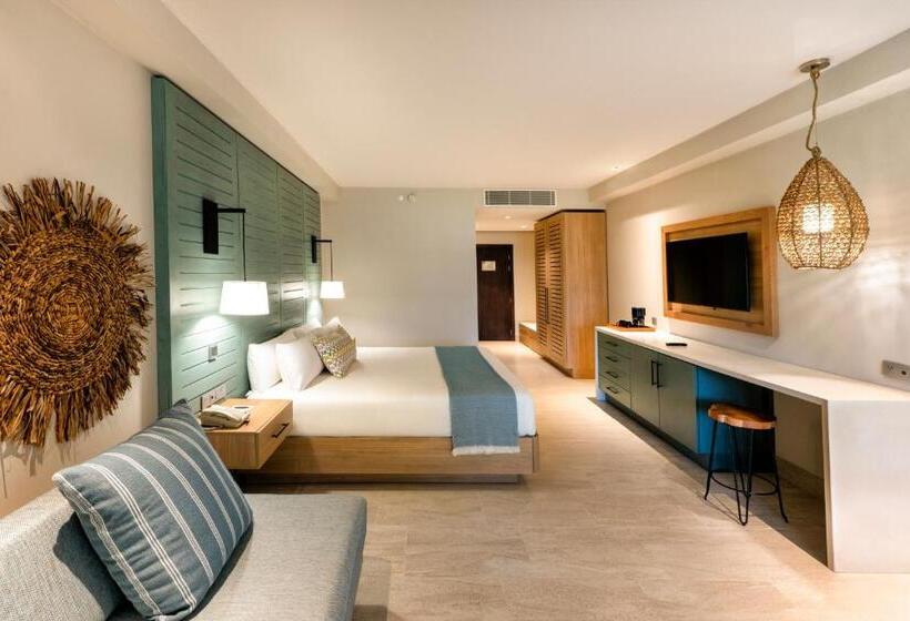带大床的小型套房, Adults Only Club At Lopesan Costa Bávaro   All Inclusive