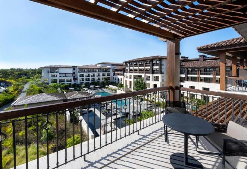 带大床的小型套房, Adults Only Club At Lopesan Costa Bávaro   All Inclusive