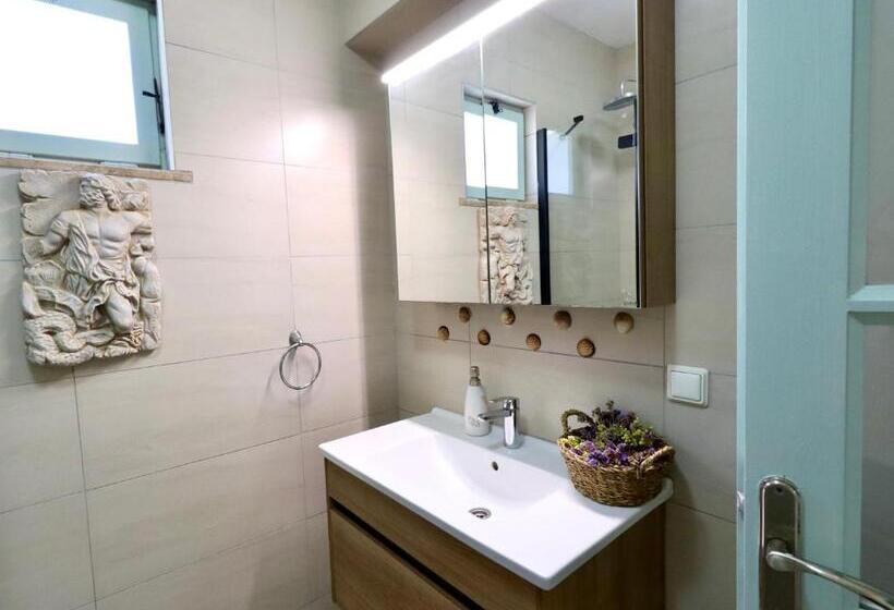 اتاق استاندارد با چشم‌انداز باغ, Kemerbag 29   Adults Only