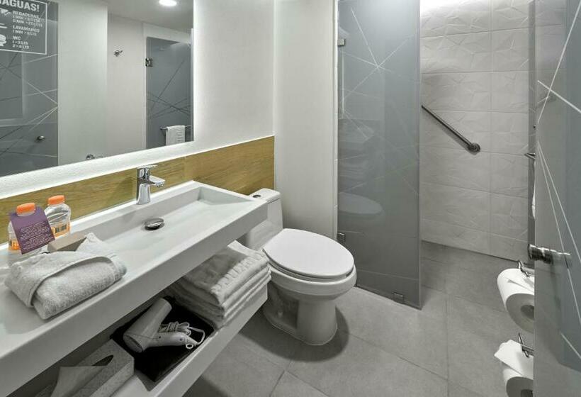 スタンダードルーム, City Express Plus By Marriott Ensenada