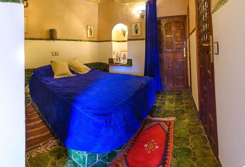 标准三人间, Hôtel Riad Dar Daïf