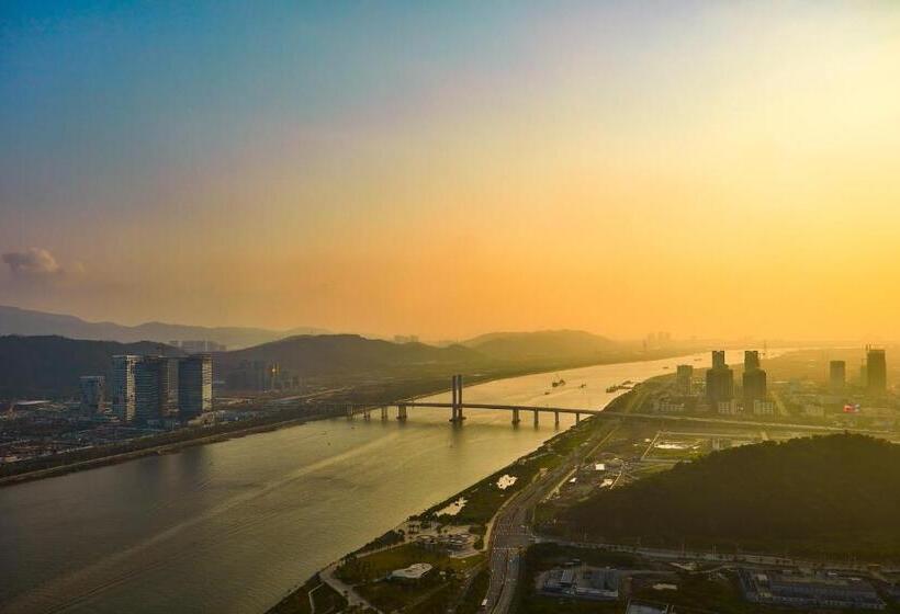 带大床的套房, The St. Regis Zhuhai
