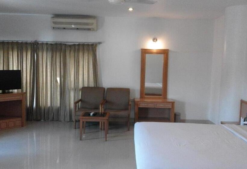 スーペリアールーム, Malabar Residency