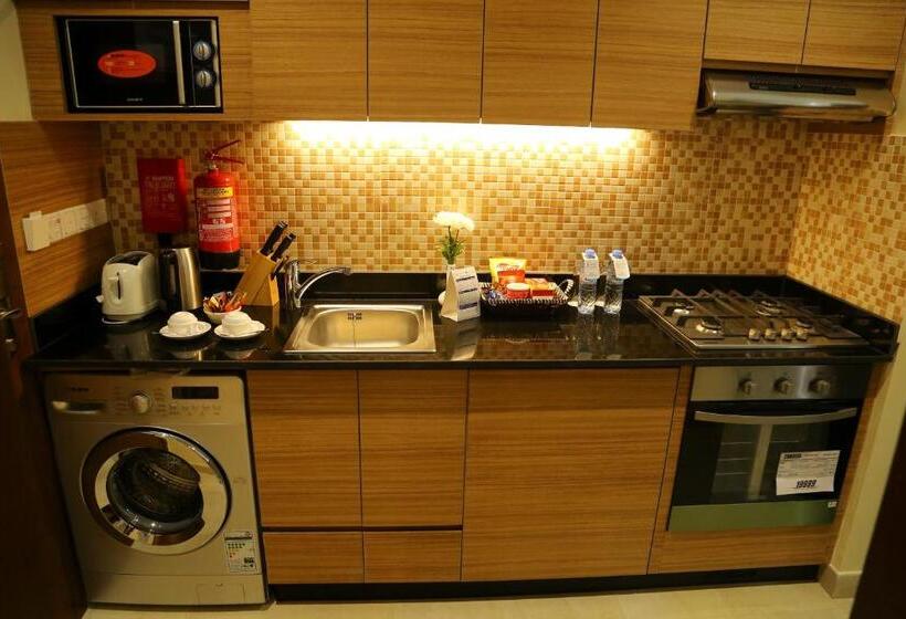 Студия Премиум, Tulip Al Barsha Hotel Apartment