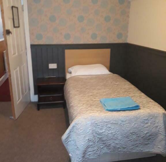 스탠다드 싱글 룸 공동욕실, Llwynygog Guest House