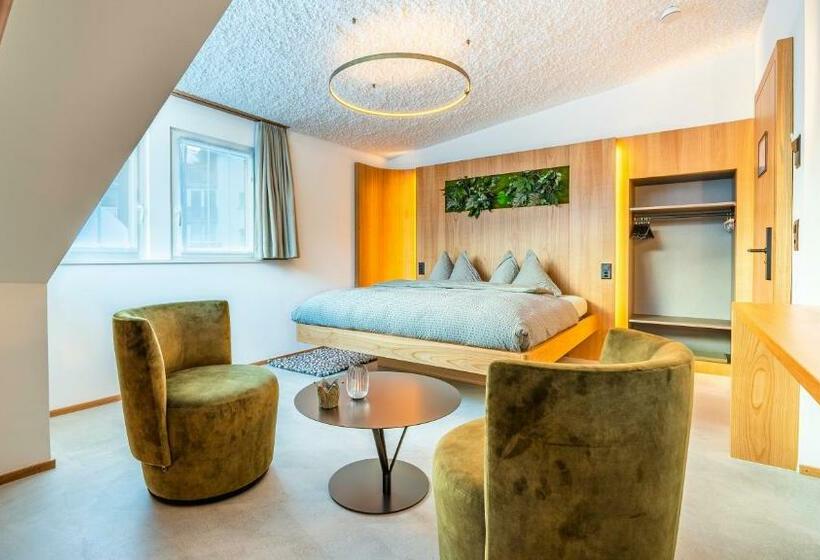 سوییت, Boutique Hotel La Gorge