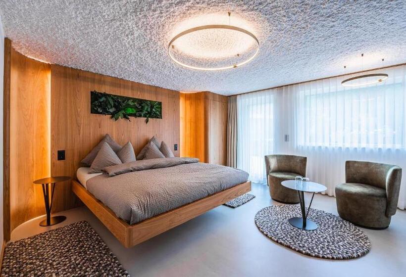 سوییت لوکس, Boutique Hotel La Gorge
