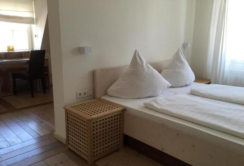 Номер Deluxe, Gasthaus Loewenthor & Hotel Hahn