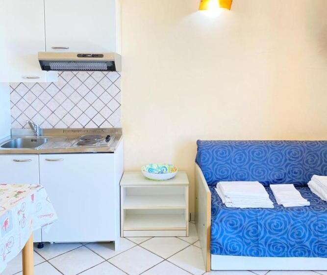 이코노미 스튜디오, Tramonti Residence