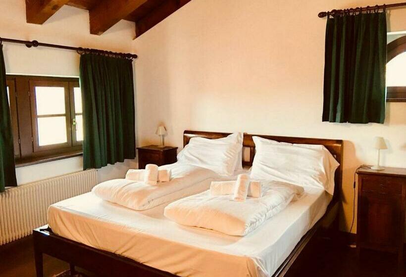 标准间, Agriturismo Scacciapensieri