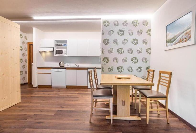 带1个卧室的高级公寓, Foresto   Holiday Apartments