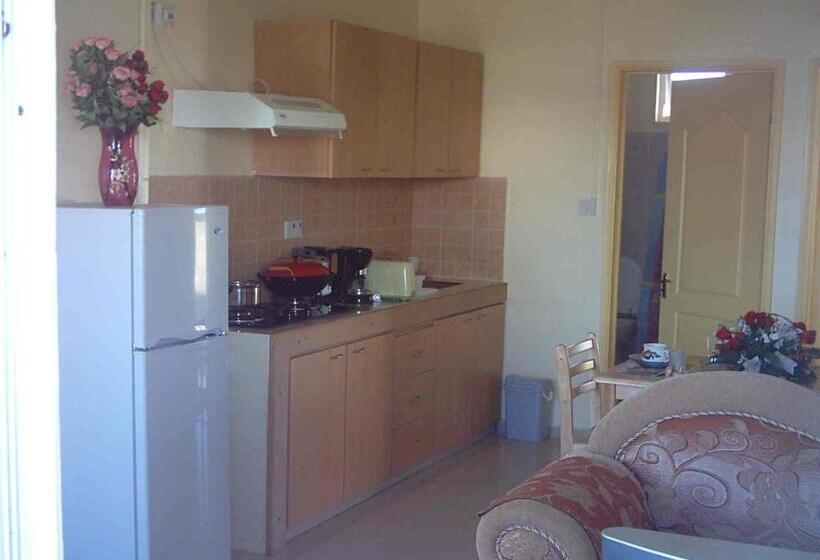آپارتمان 3 خوابه, Villa Osoleil