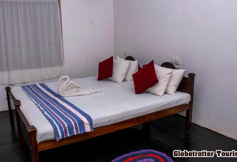 Семейный Номер, Globetrotter Tourist Inn