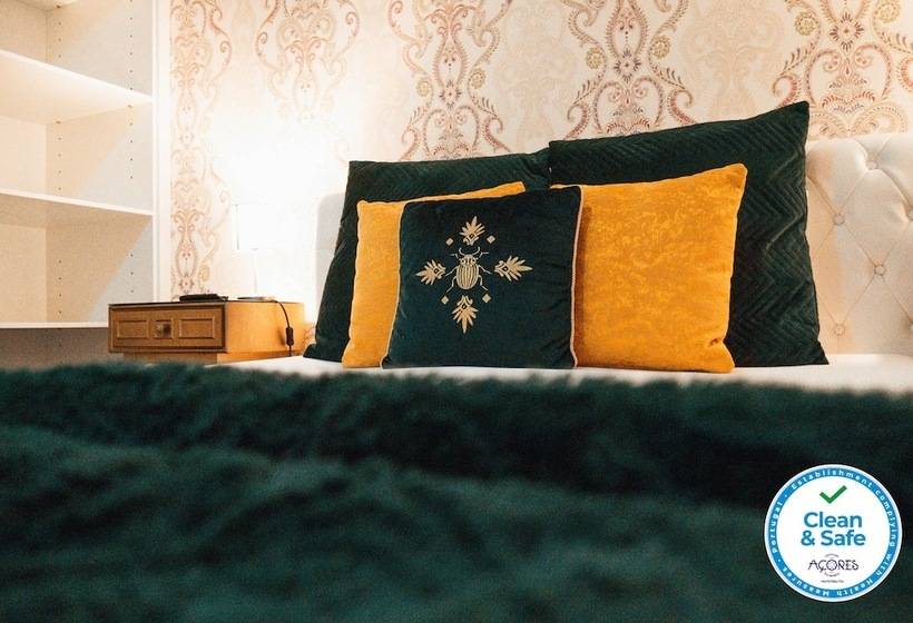 اتاق لوکس, Vintage Place   Azorean Guest House