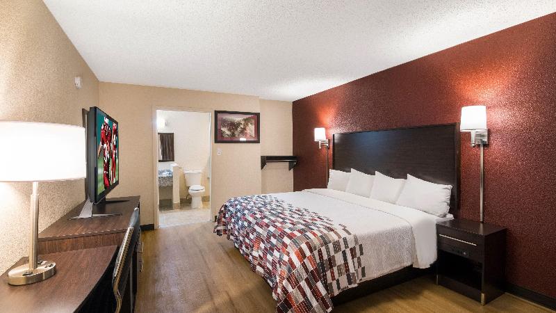 Номер Deluxe, Red Roof Inn Temple