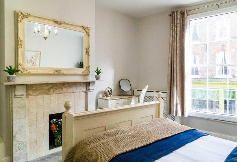 Апартаменты Deluxe 1 Спальня, Goodramgate Apartments