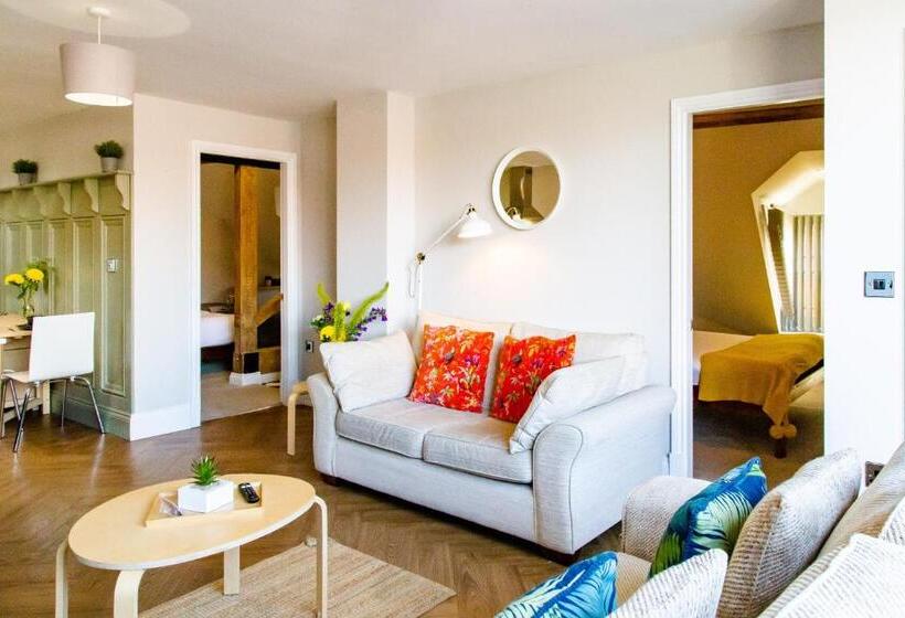 Апартаменты 1 Спальня с Балконом, Goodramgate Apartments