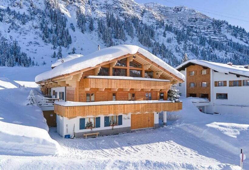 Студия Стандарт, Appartements Täli