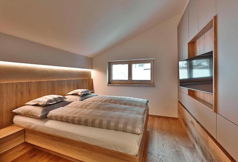 Апартаменты 1 Спальня с Видом, Appartements Täli