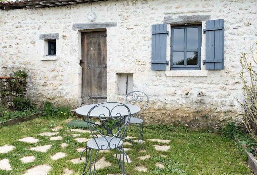 Дом 2 Спальни, Domaine De Montboulard