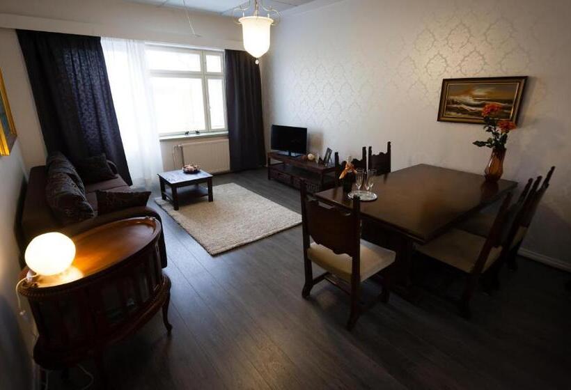 Апартаменты 3 Спальни, Yömyssy Apartments