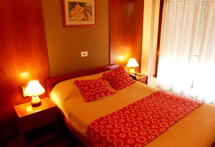 شقة غرفة نوم واحدة مزودة بشُرفة, Apart Hotel Family
