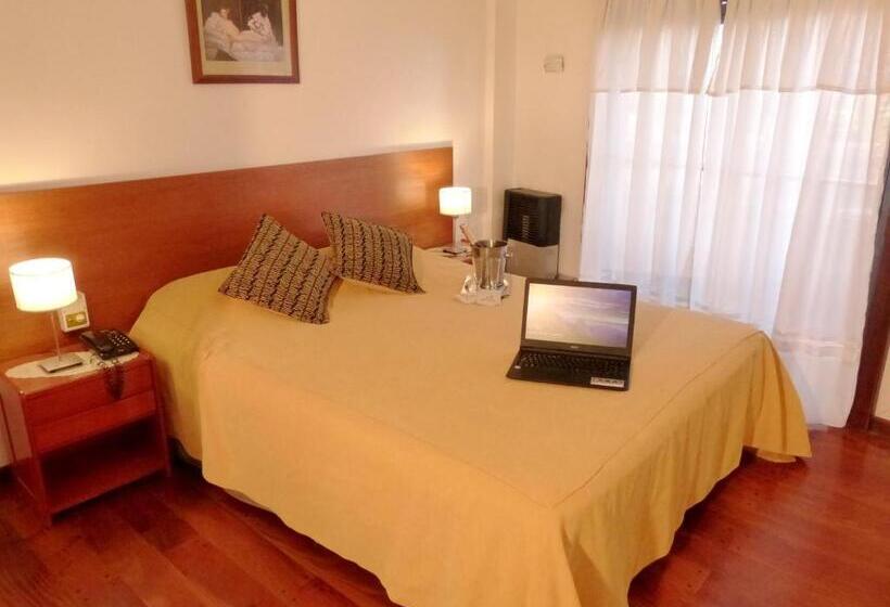 شقة غرفة نوم واحدة مزودة بشُرفة, Apart Hotel Family