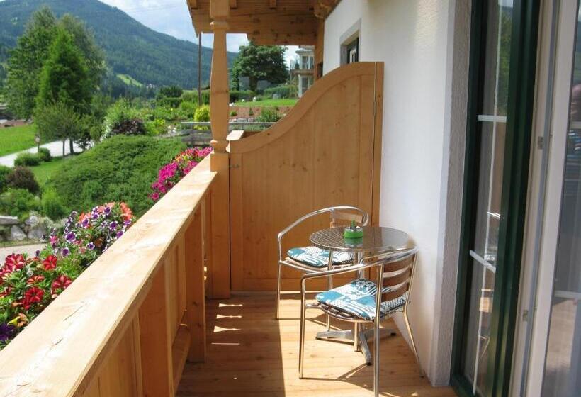 اتاق خانوادگی, Ferienpension Bierbaumer