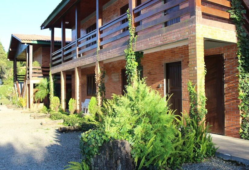 디럭스 트리플 룸, Pousada Sao Chico Eco Village