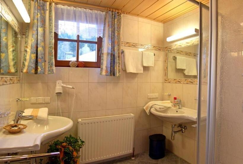 Апартаменты 2 Спальни с Балконом, Wandlehenhof