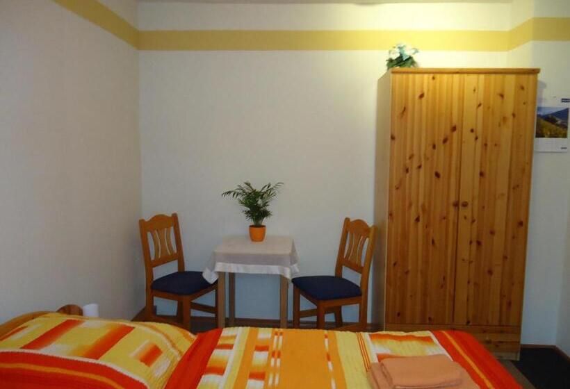 Номер Стандарт, Pension Thaler Hof