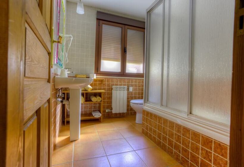 스탠다드 트리플 룸, Hostal Rural La Tintoreria