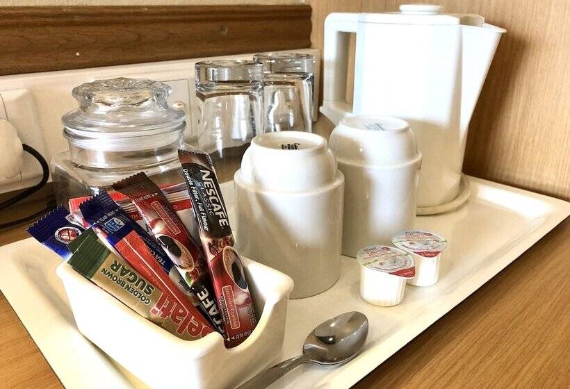 Номер Стандарт, Clubview Guest House
