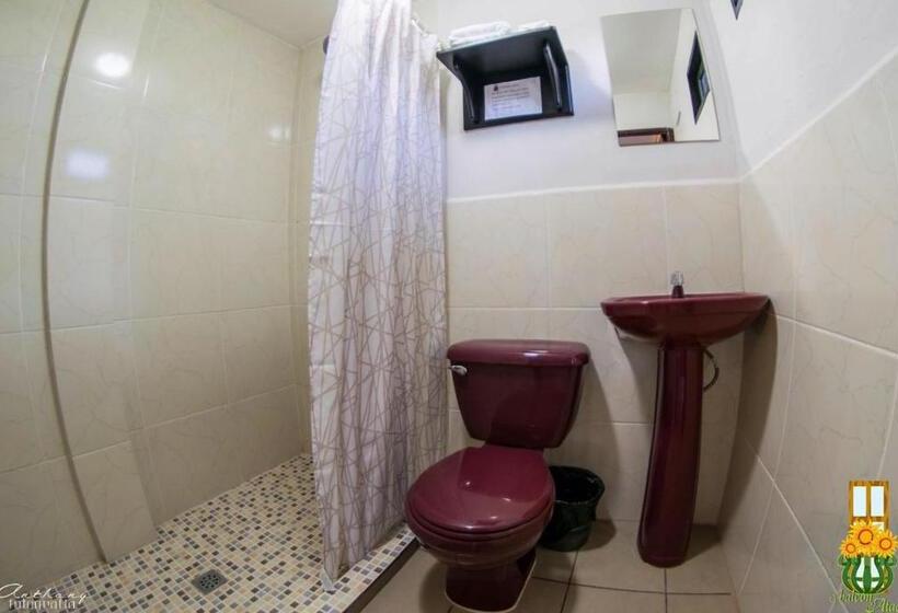 اتاق استاندارد با بالکن, El Balcón De Ataco