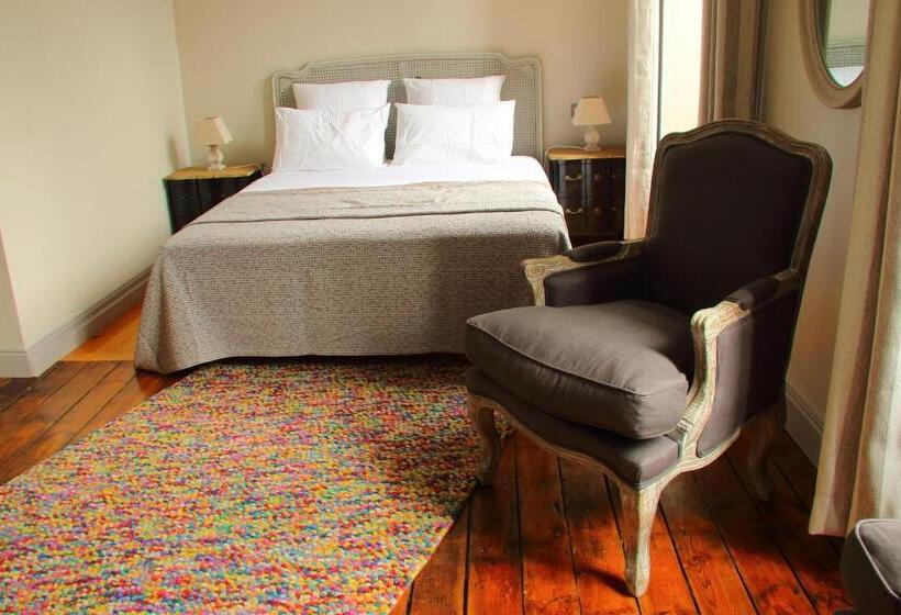 Номер Стандарт, Auberge Les Volcans