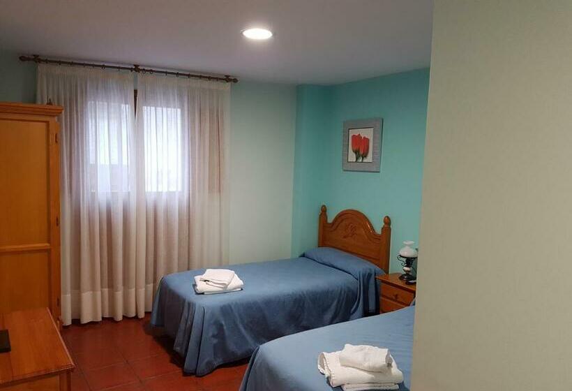 Номер Стандарт, Hostal Itxaso Enea