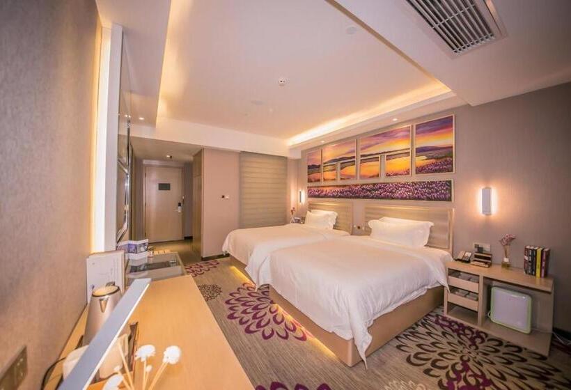 Номер Deluxe, Lavande Hotels·sanya Pedestrian Street