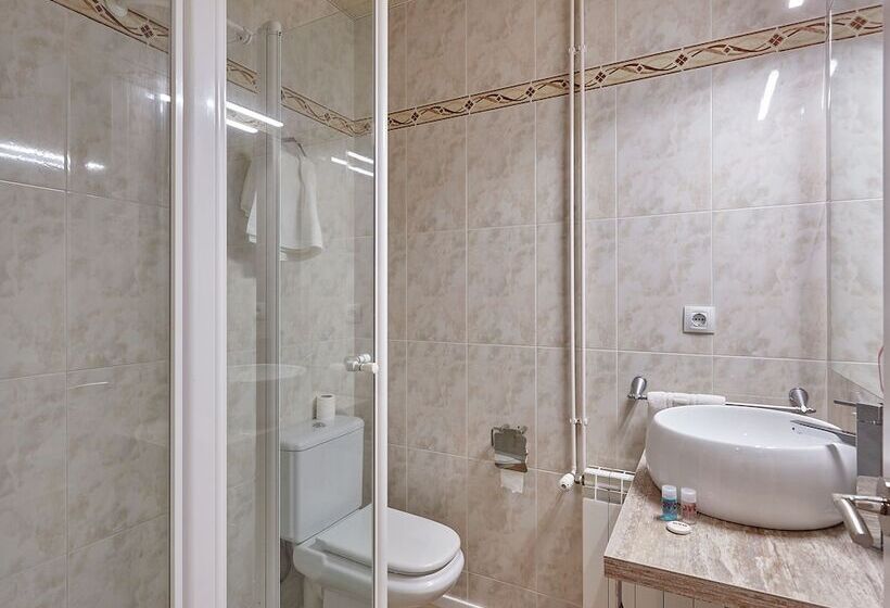 اتاق استاندارد, Hostal Nobadis