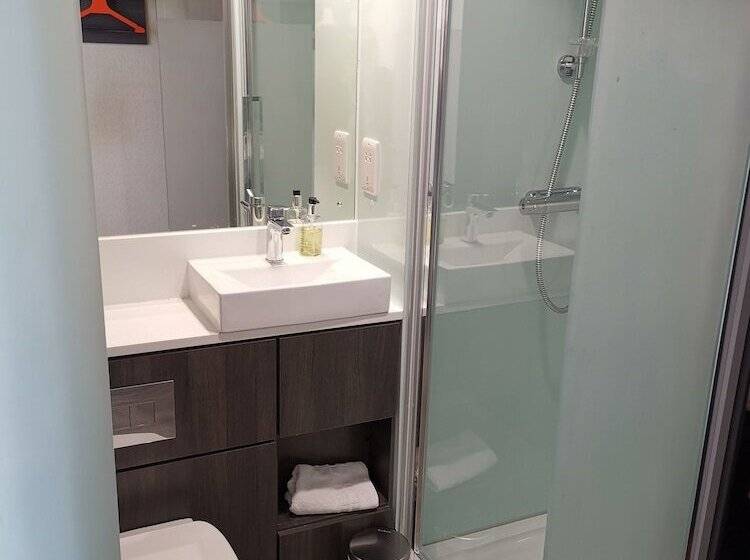 Семейный Номер, Easyhotel Milton Keynes