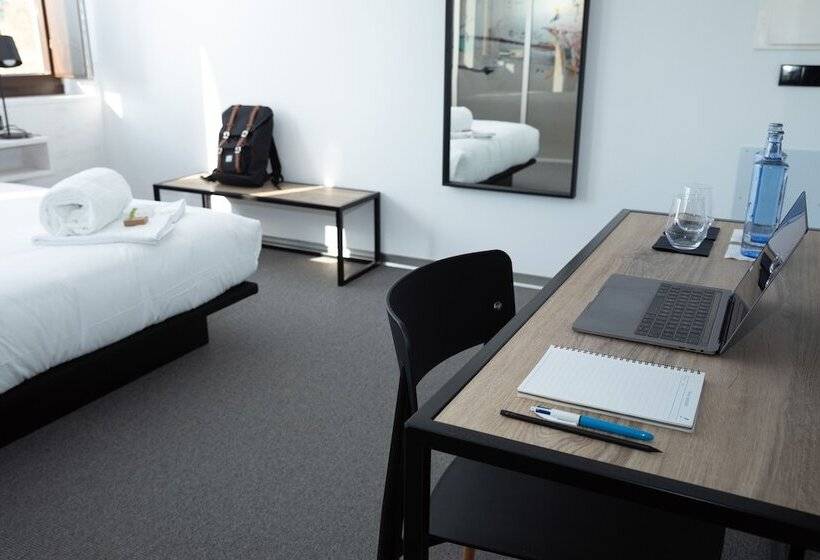 اتاق استاندارد یک نفره, Melibea By Gaiarooms